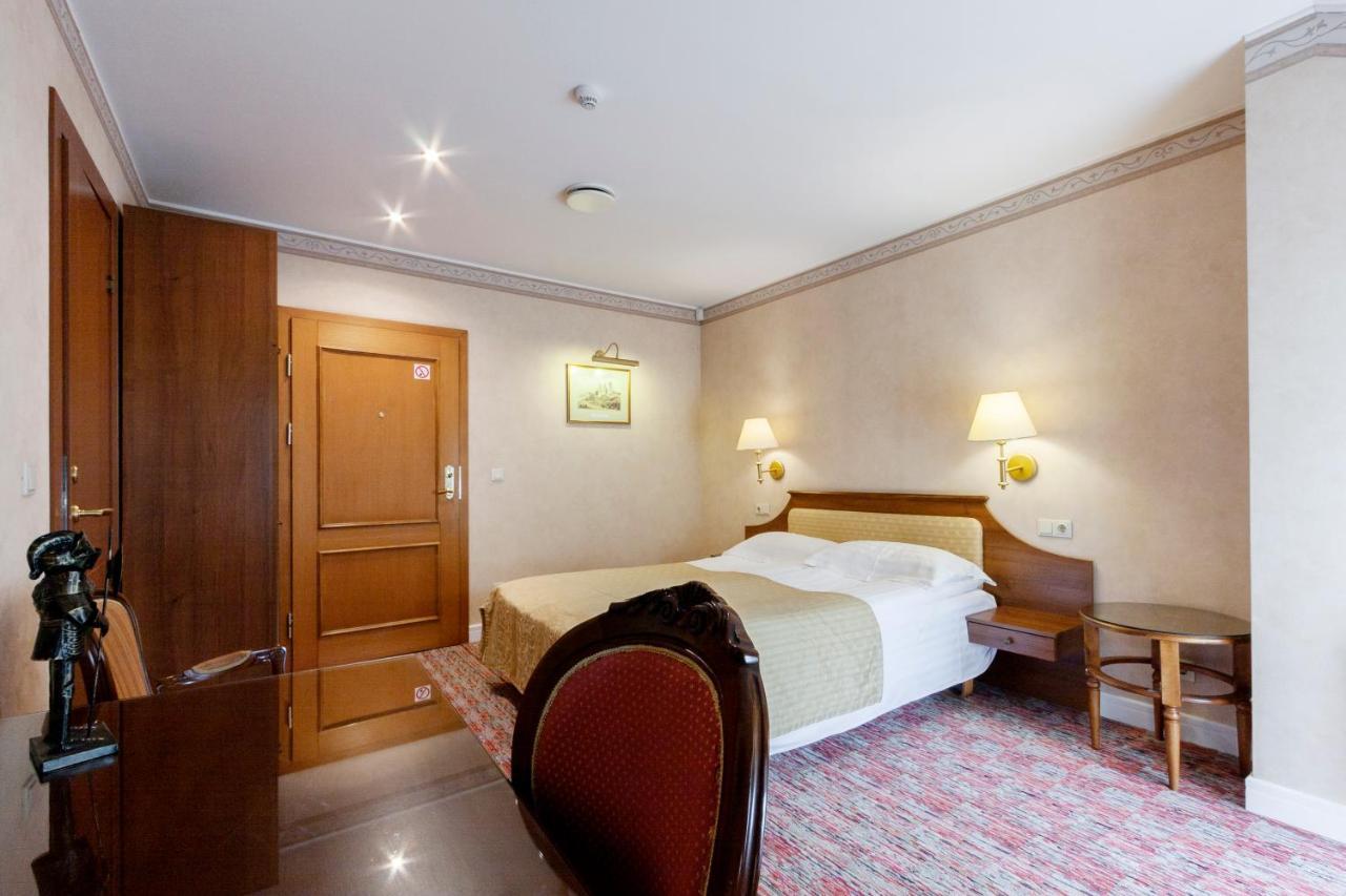 Story Inn Self Check-In Hotel Vilnius Exterior photo